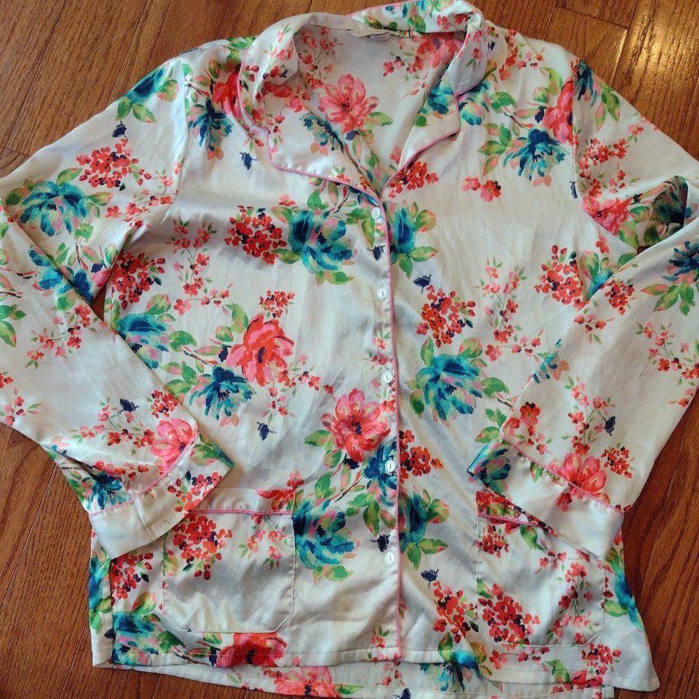 Victoria's Secret Satin Floral Pajama Top Medium Flaw